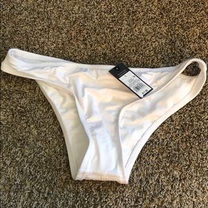 NWT Bikini bottoms size L